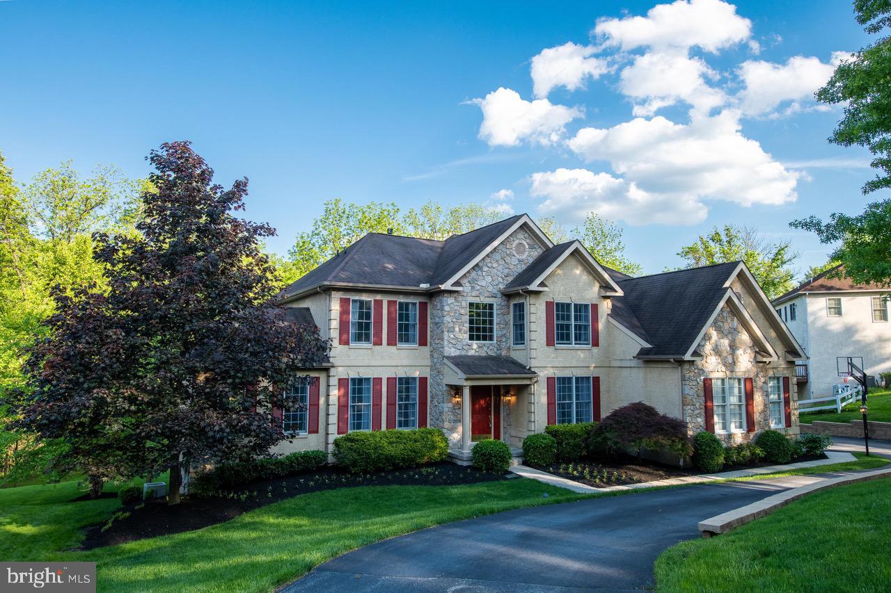 115 Shelbourne Lane - Photo 1