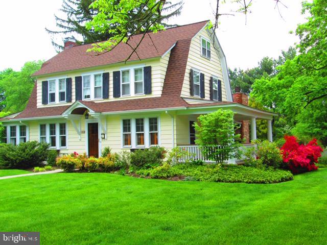 17 Welling Avenue - Photo 1