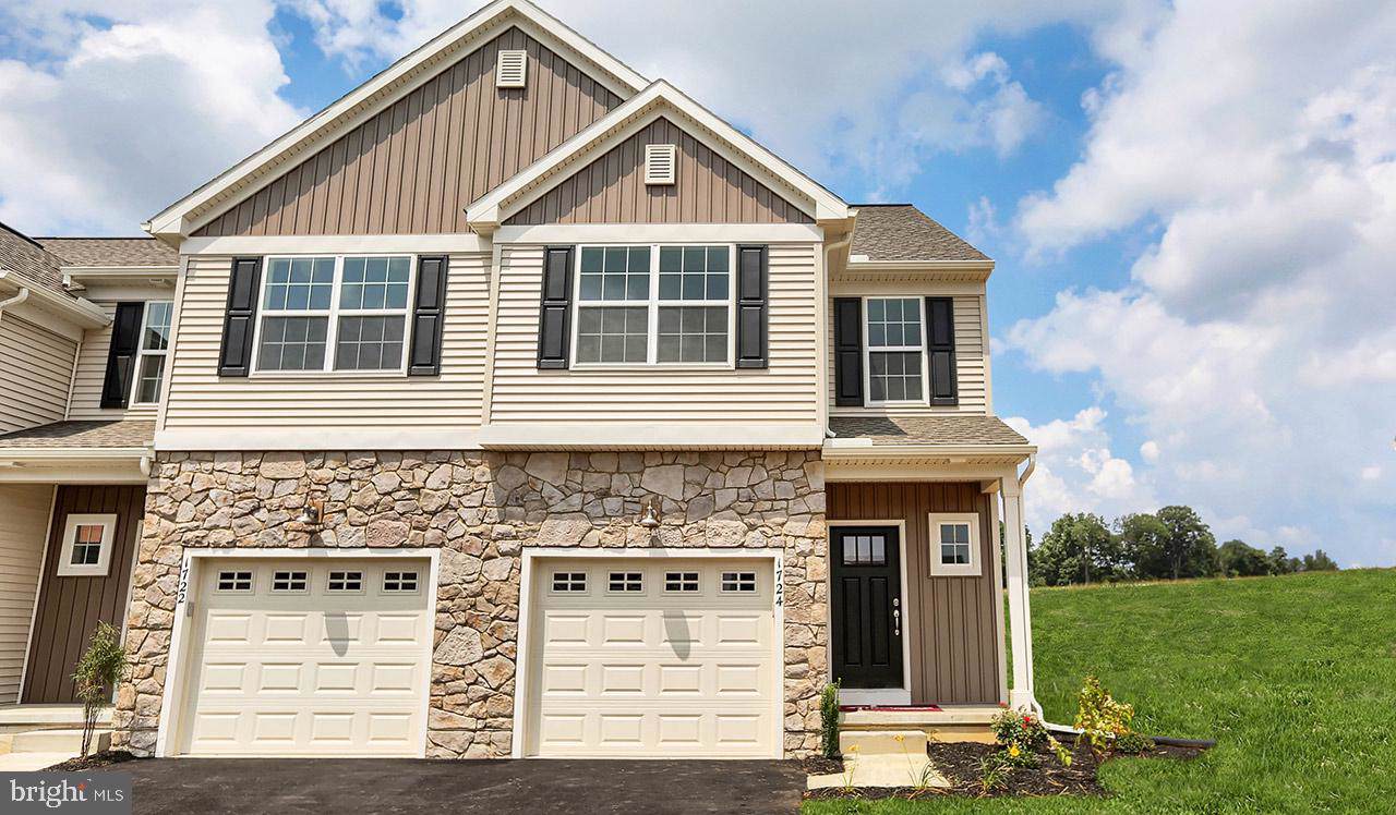 1724 Fairbank Lane - Photo 1 1724 Fairbank Lane - Photo 1