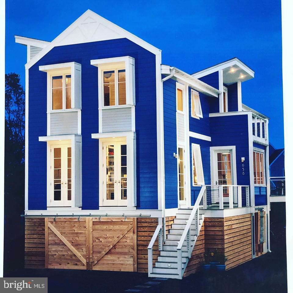 658 Tingle Avenue - Photo 1