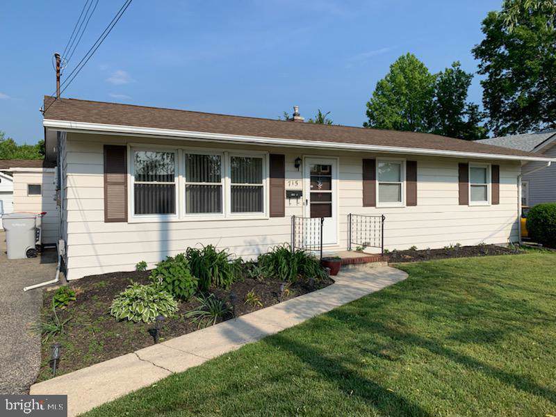 715 3RD ST Terrace - Photo 1