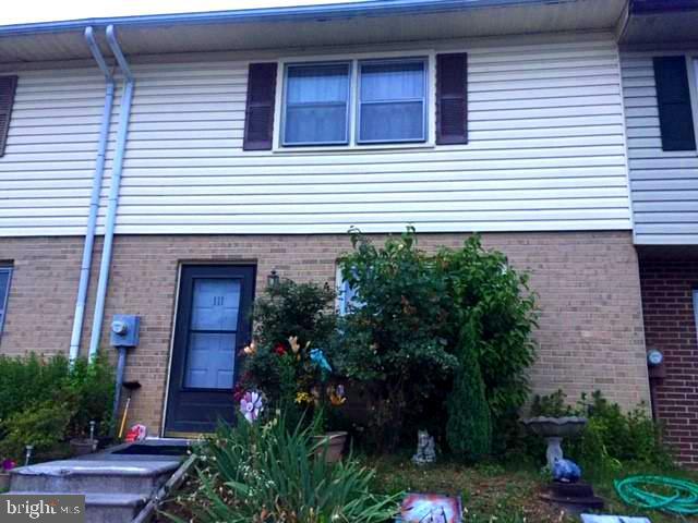 111 Ash Hollow Drive - Photo 1
