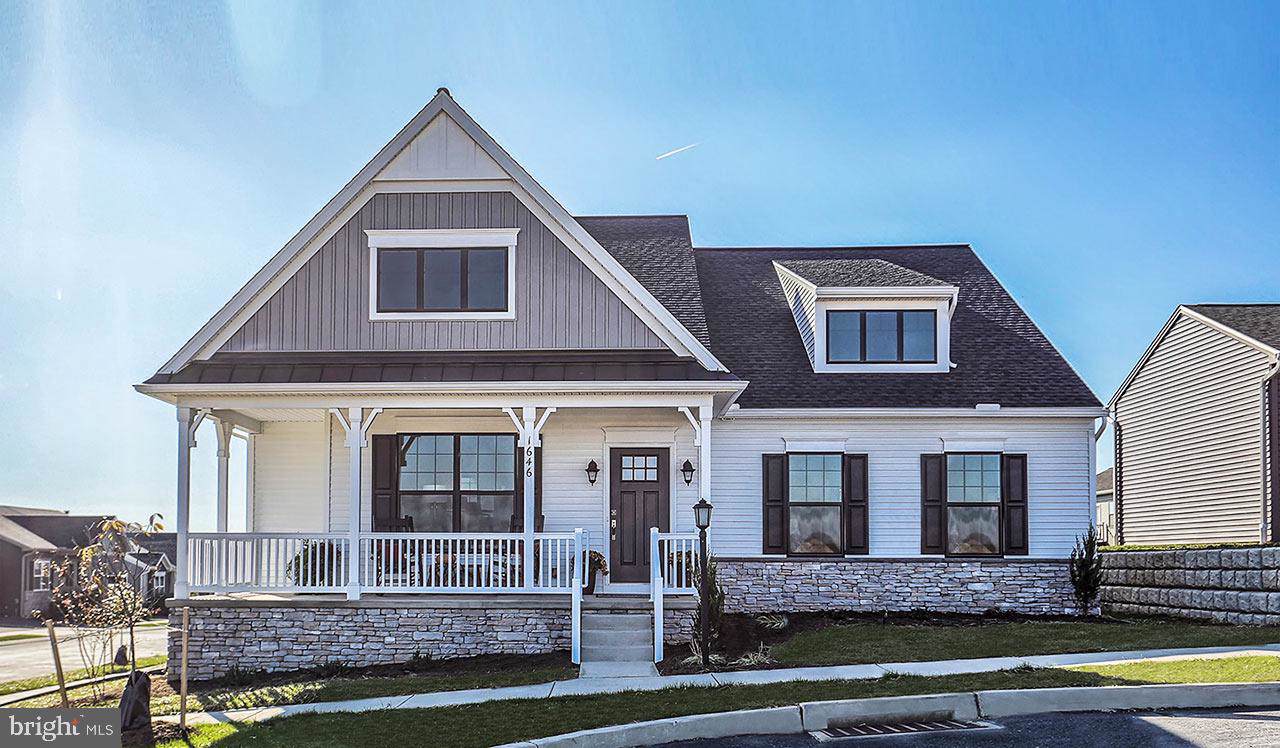 1646 Fairmount Drive - Photo 1