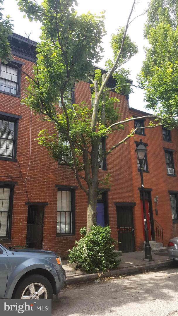 1707 Lancaster Street - Photo 1