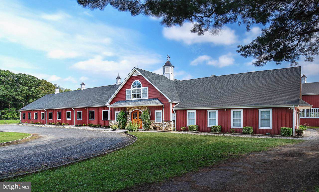 296 Sharon Road - Photo 1