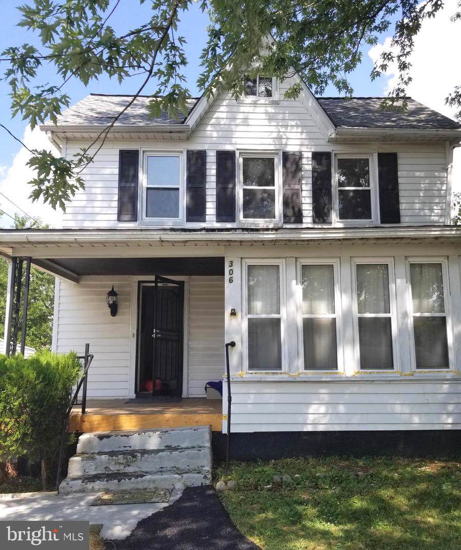 306 Winters Lane - Photo 1