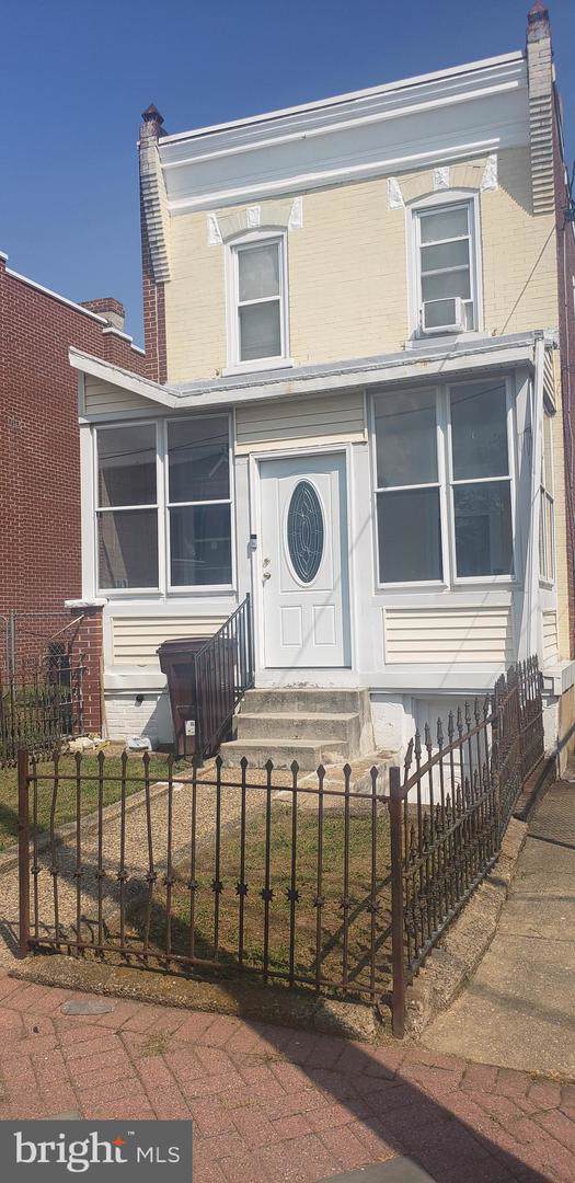 200 Gray Avenue - Photo 1