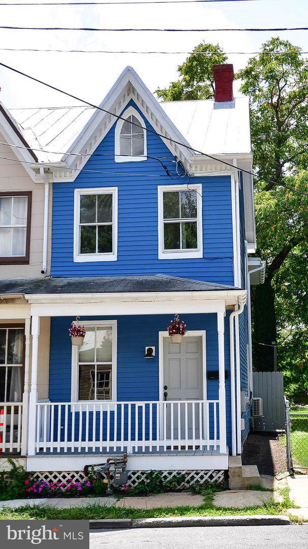 118 5TH Street - Photo 1