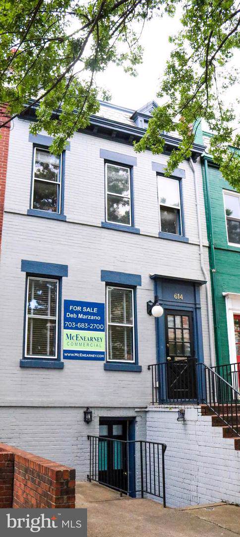 614 Washington Street - Photo 1