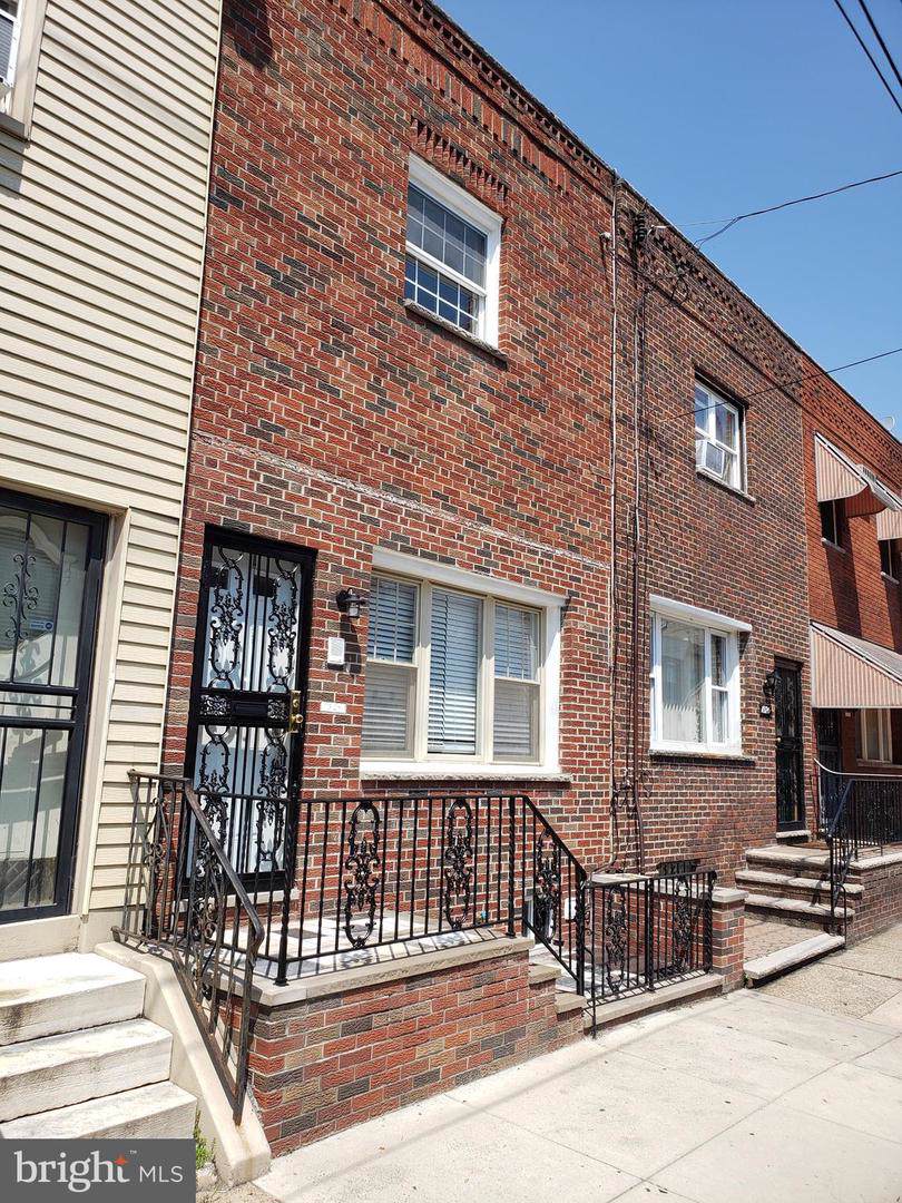 1528 18TH Street - Photo 1