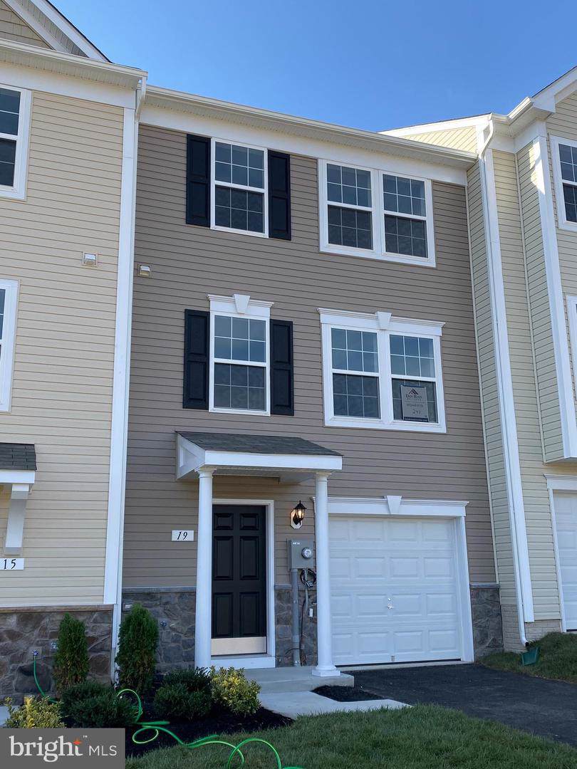 19 Athens Drive - Photo 1