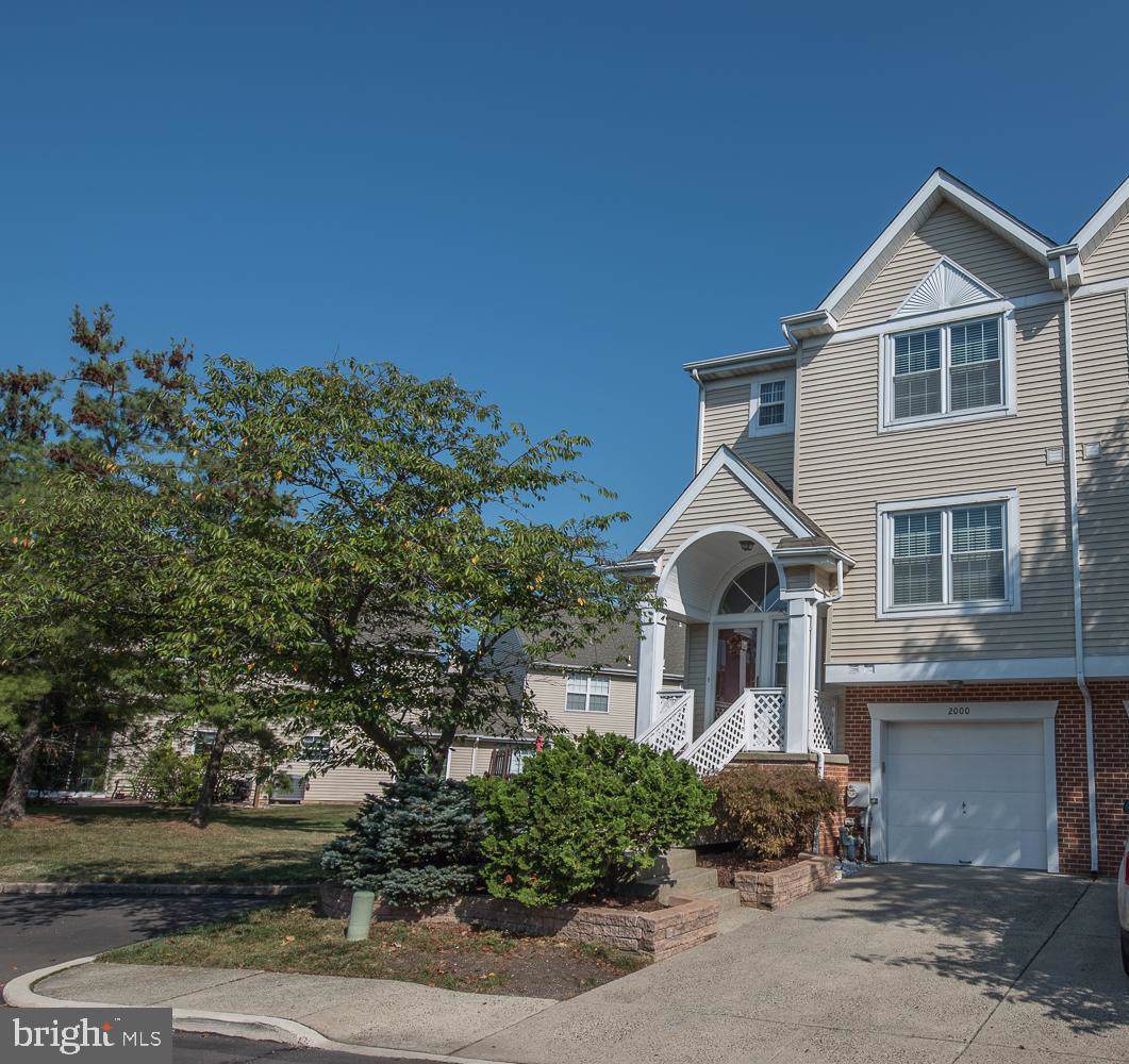 2000 Harvard Drive - Photo 1