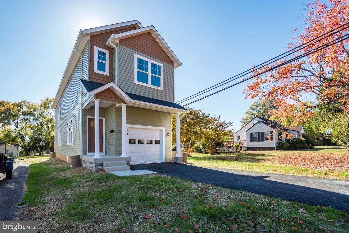 204 Lorraine Avenue - Photo 1