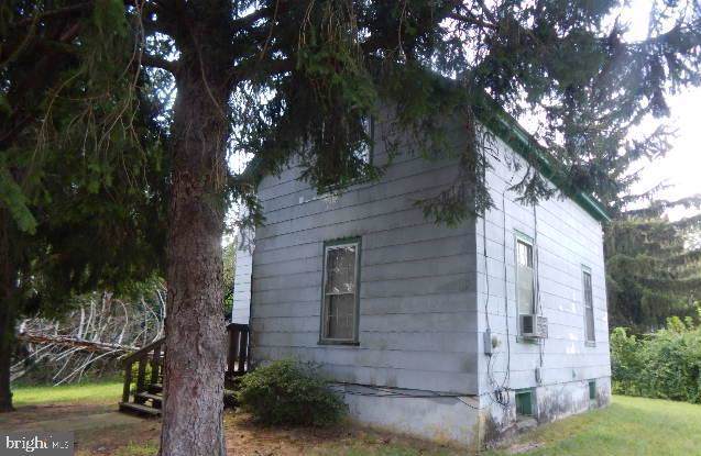 193 Railroad Avenue - Photo 1