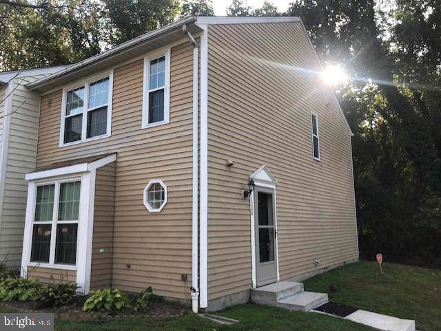 1308 Stockett Square - Photo 1