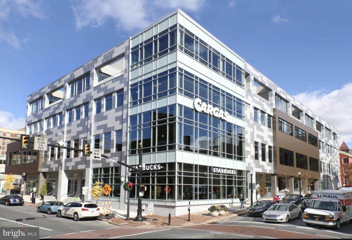 101 Queen Street - Photo 1