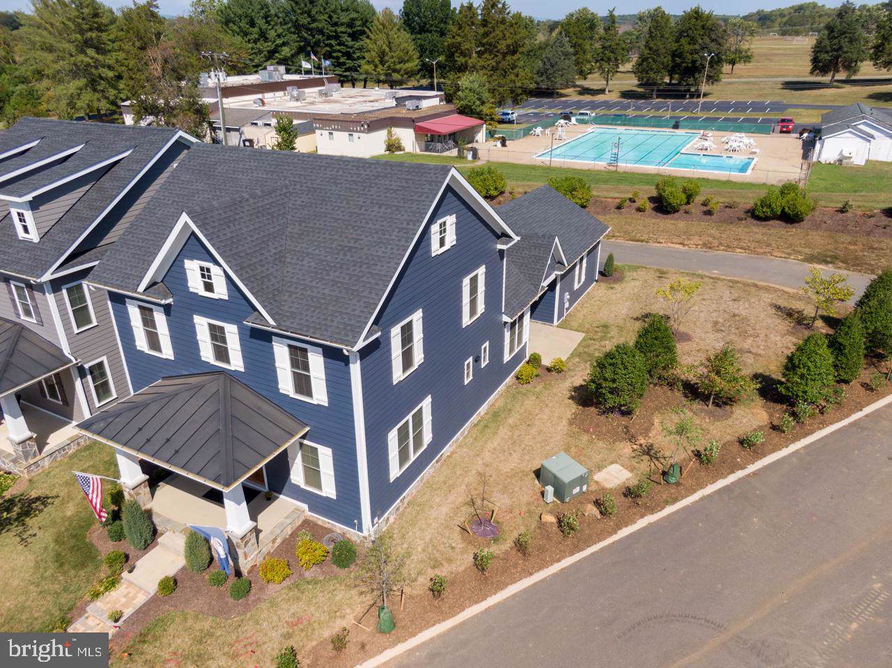 1653 Riverwalk Crossing - Photo 1