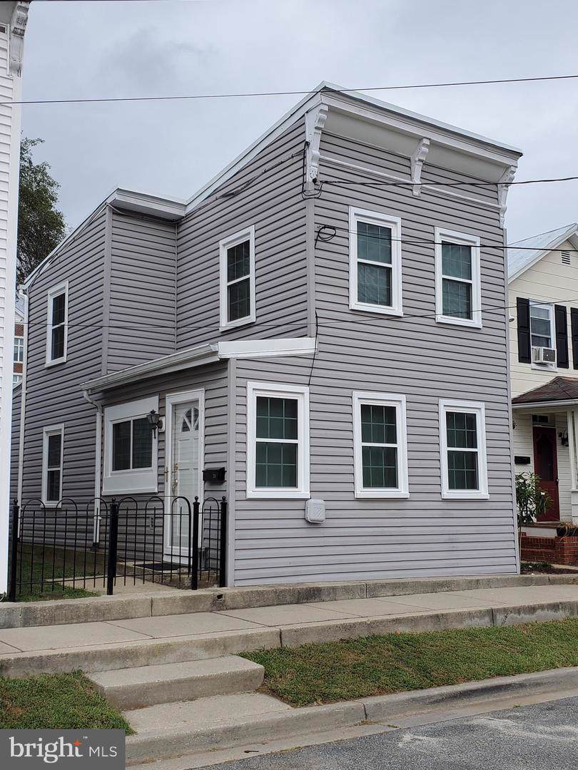31 A Street - Photo 1