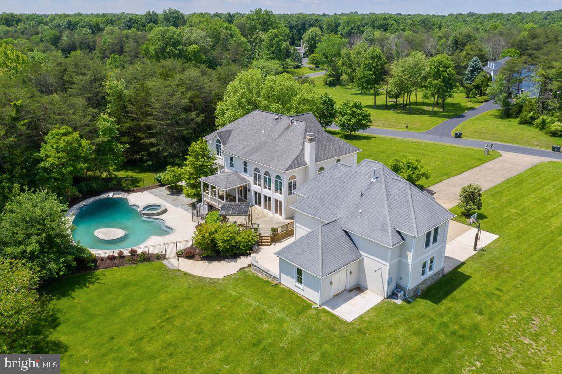 15400 Kentwell Circle - Photo 1 15400 Kentwell Circle - Photo 1