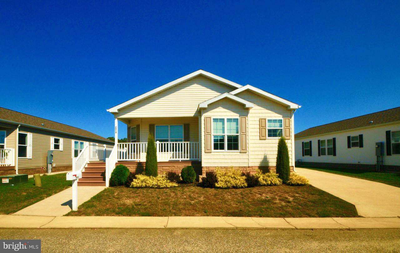 2014 Burlington Circle - Photo 1