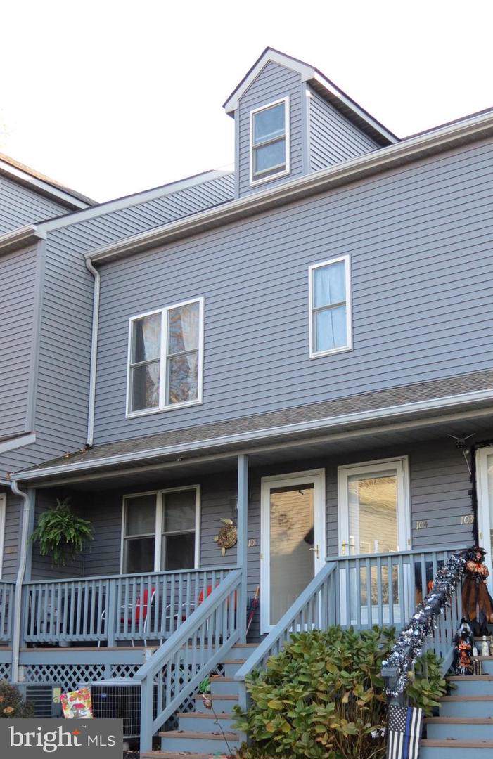 105 Isle Drive - Photo 1