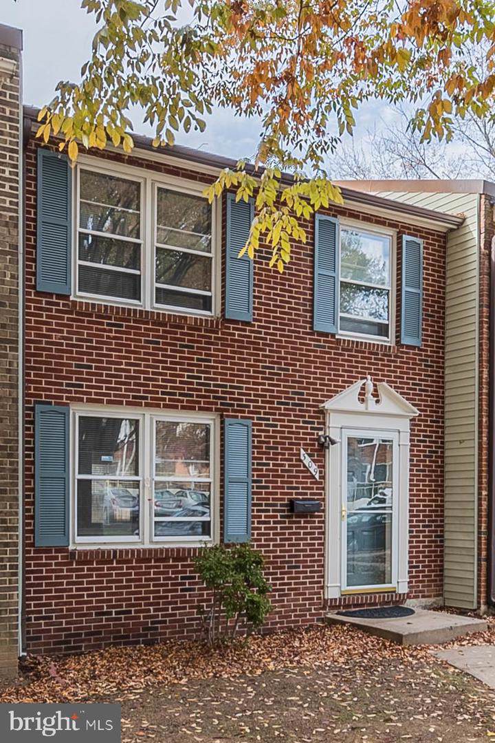 309 James Street - Photo 1