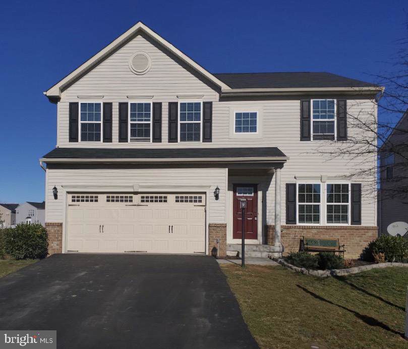 124 Fiesta Drive - Photo 1