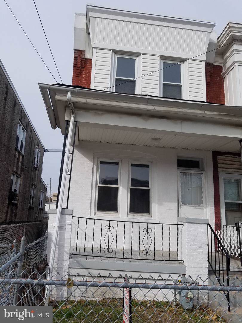 2618 7TH Street - Photo 1