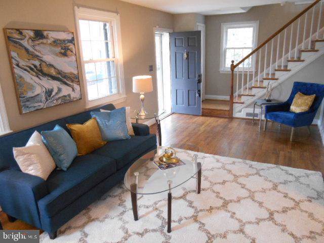 16 Tanglewood Road - Photo 1