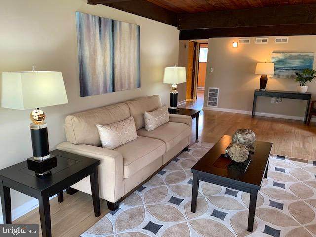 605 Windmill Road - Photo 1