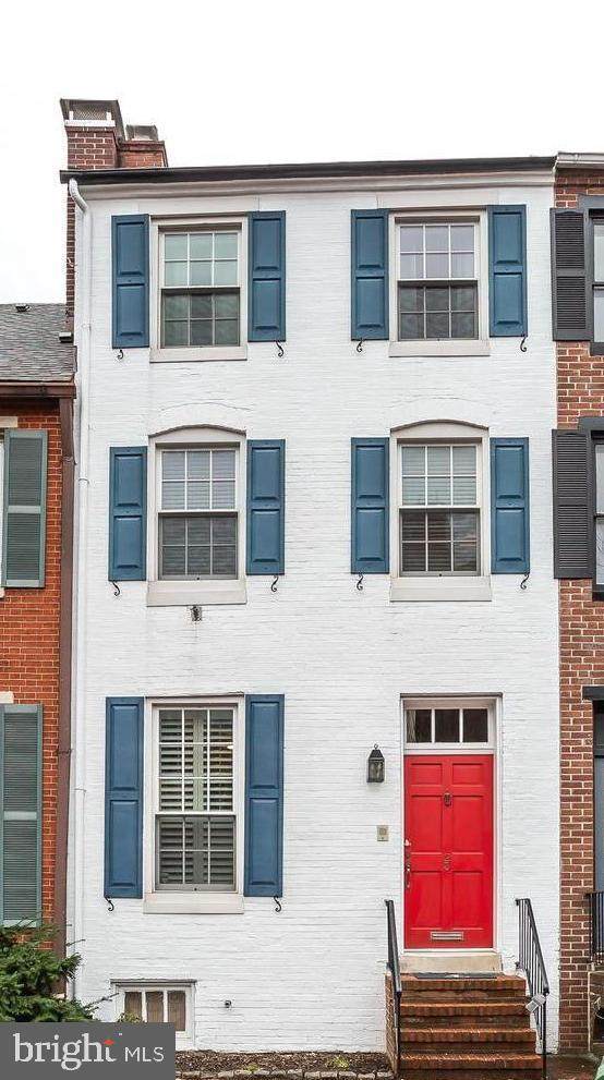 23 Montgomery Street - Photo 1