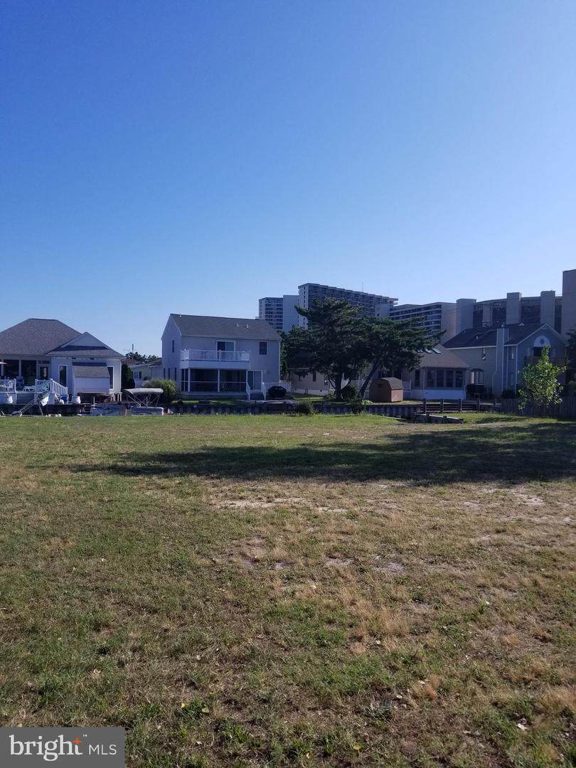 104 Old Wharf Road - Photo 1