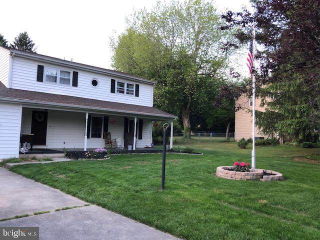 142 Greenview Drive - Photo 1
