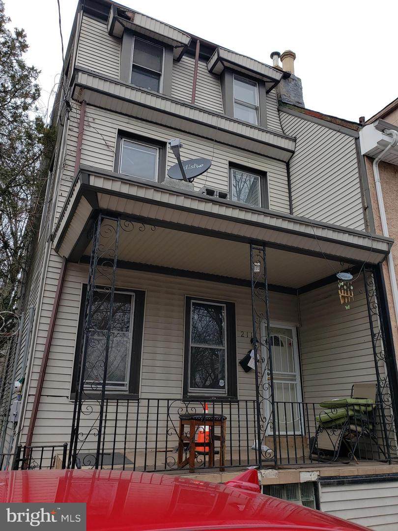 211 Haines Street - Photo 1