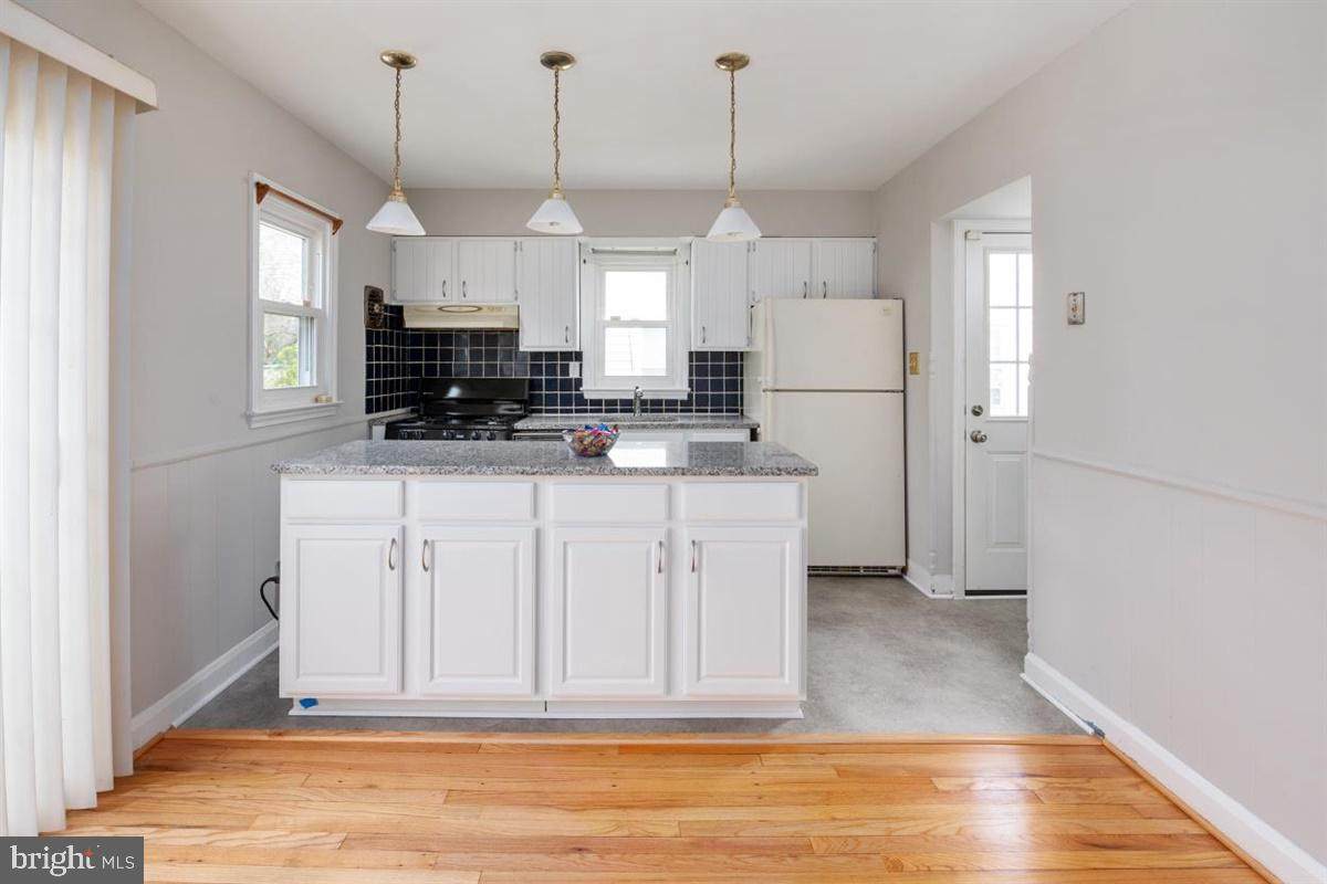 2637 Park Drive - Photo 1