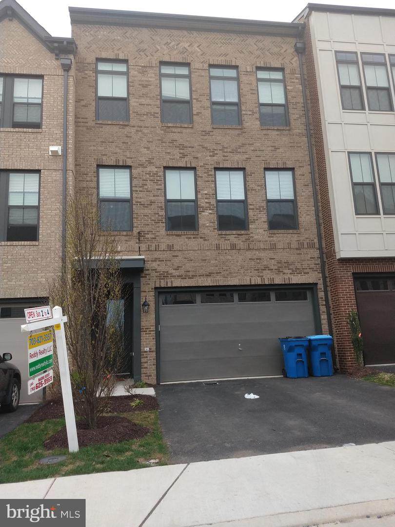 42369 Piper Creek Terrace - Photo 1