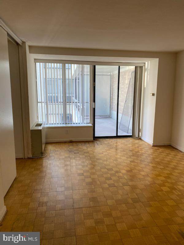 224-30 Rittenhouse Square - Photo 1