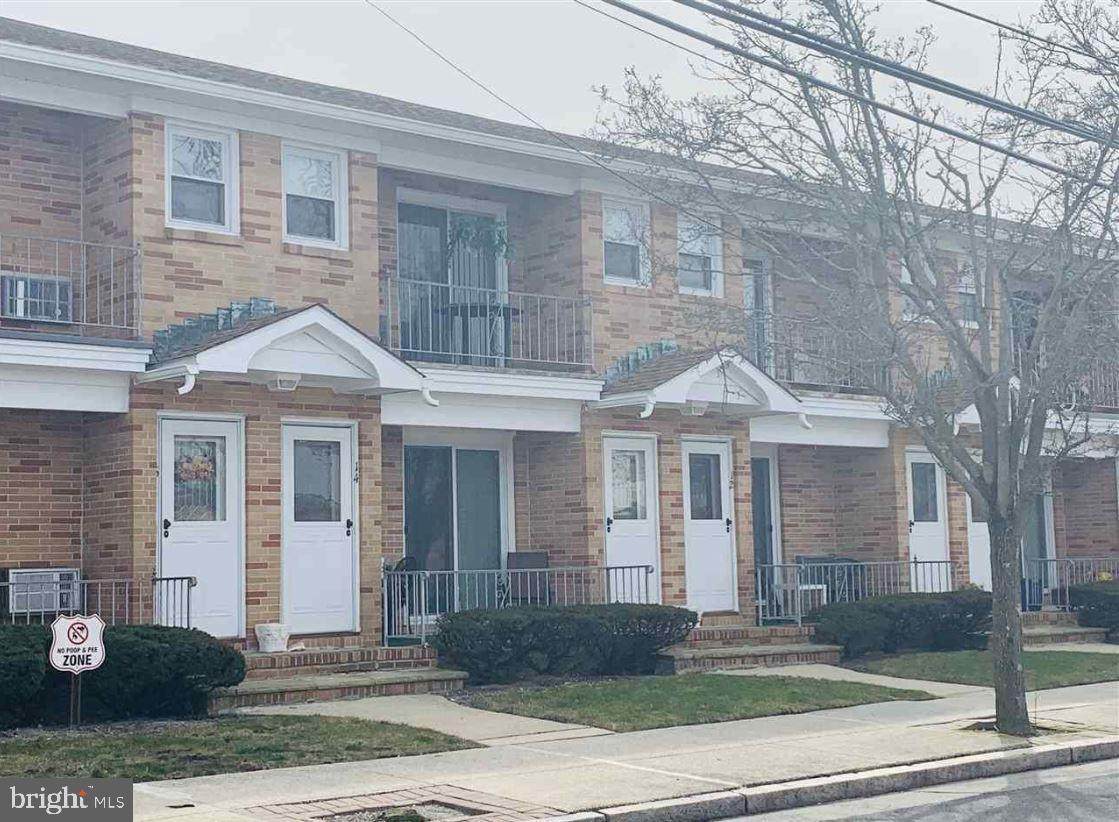 27 Annapolis Avenue - Photo 1