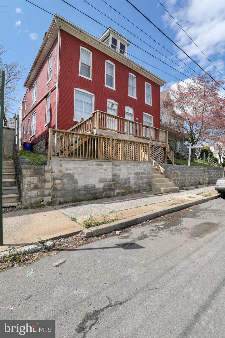 409 Burhans 409/411 Boulevard - Photo 1