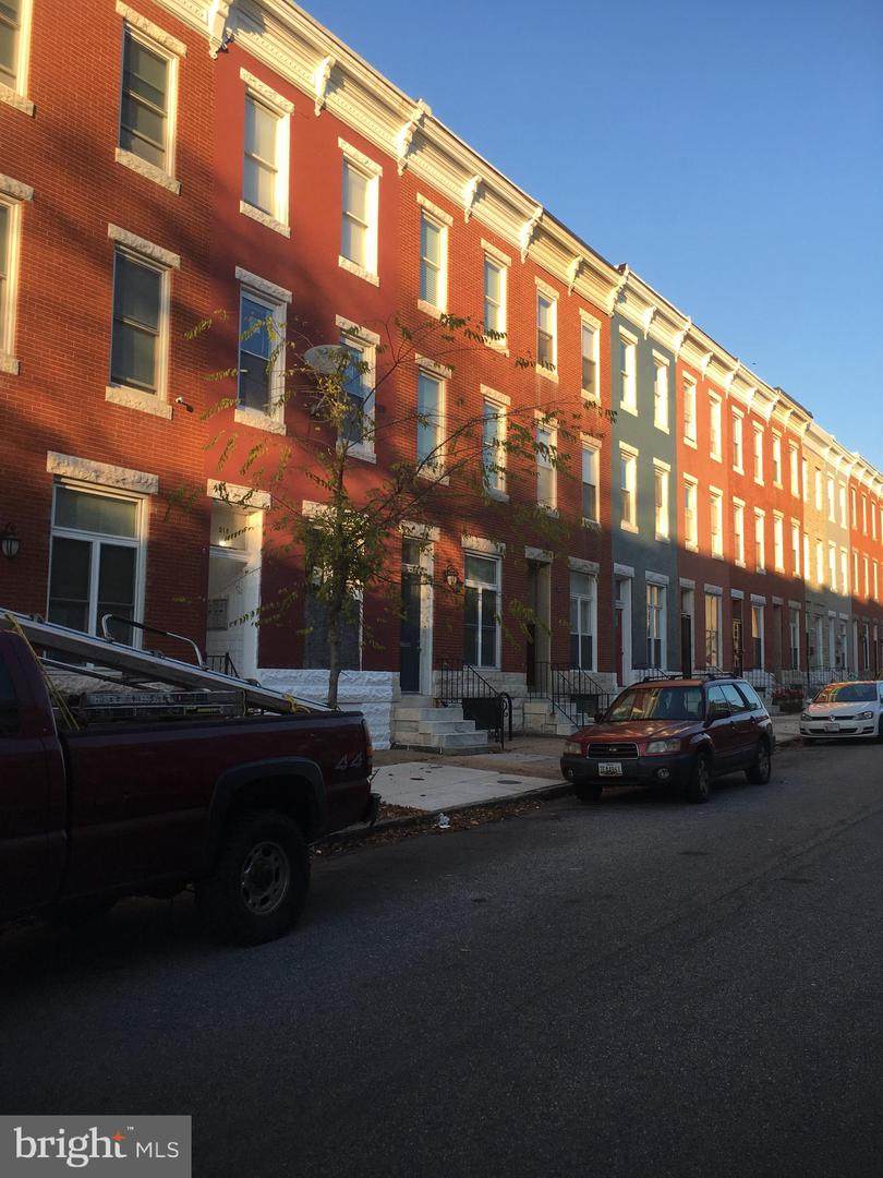 318 22ND Street - Photo 1
