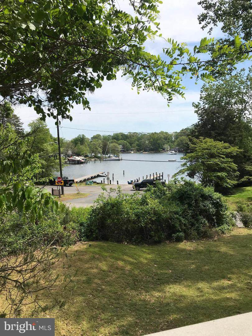 834 Valentine View - Photo 1