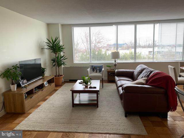 11801 Rockville Pike - Photo 1