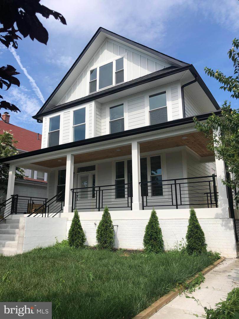 4739 13TH Street - Photo 1