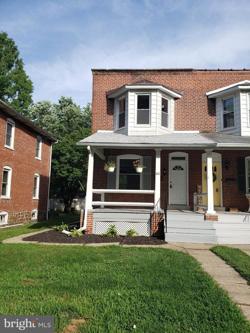 60 Lincoln Avenue - Photo 1