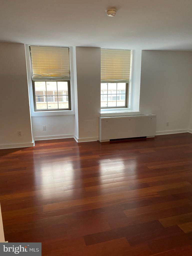 219-29 18TH Street - Photo 1