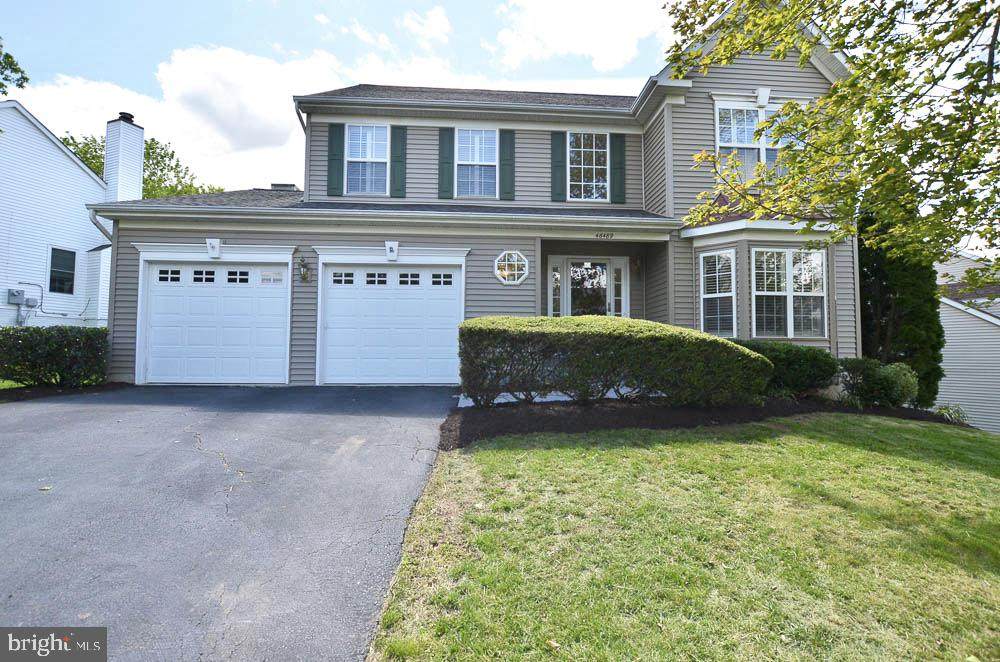 46489 Danforth Place - Photo 1