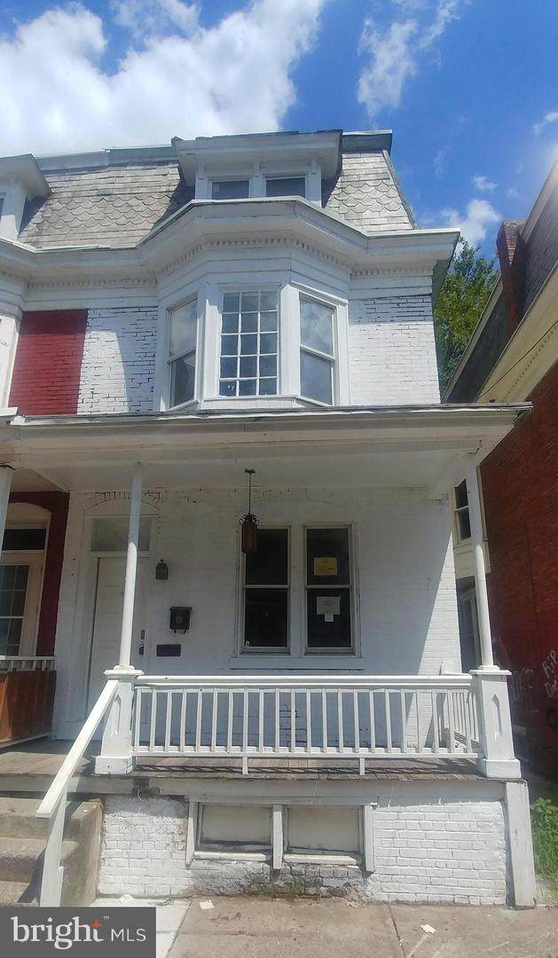 2127 Penn Street - Photo 1