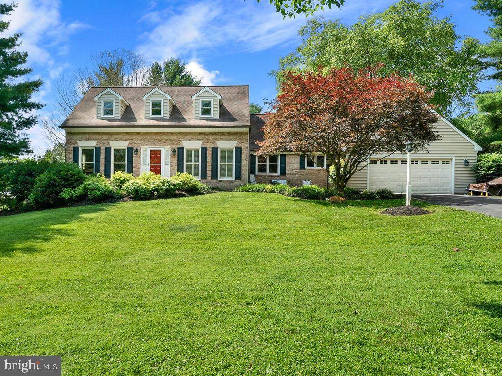 8508 Paddockview Drive - Photo 1