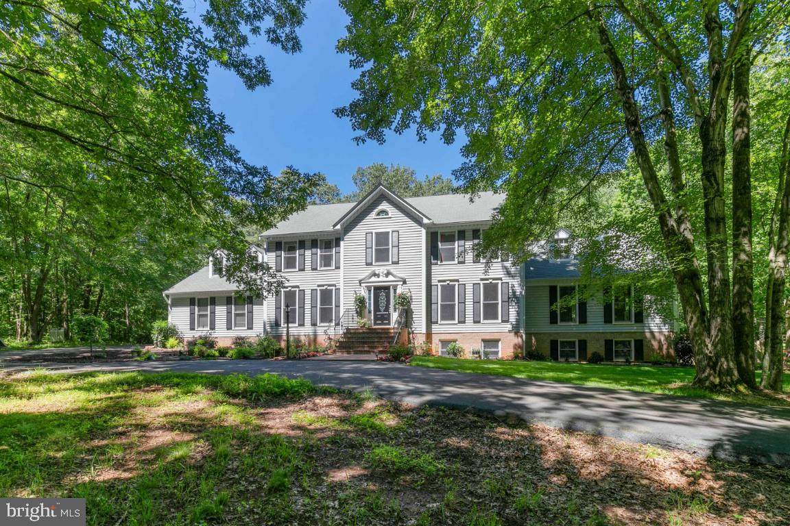 10080 Greenwich Wood Drive - Photo 1