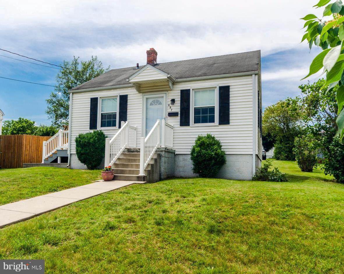 657 Virginia Avenue - Photo 1